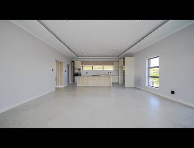 3 BEDROOM HOUSE FOR SALE IN PALM LAKES ESTATE